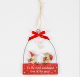 Christmas Mice, with metal hanger, holding presents